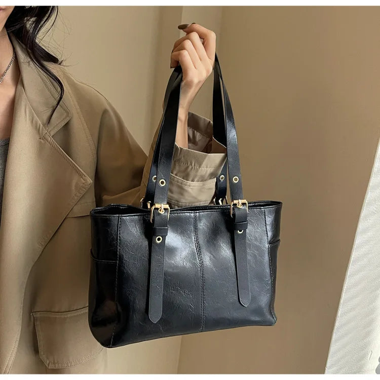 Black Chain Strap Handbag